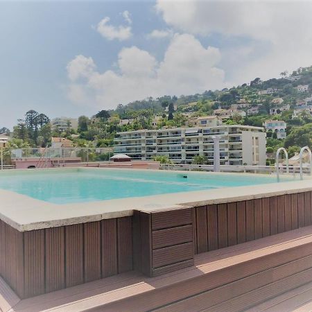 Apt Golfe Juan - 5min des plages - Parking privée - Piscine Rooftop Vallauris Exterior foto
