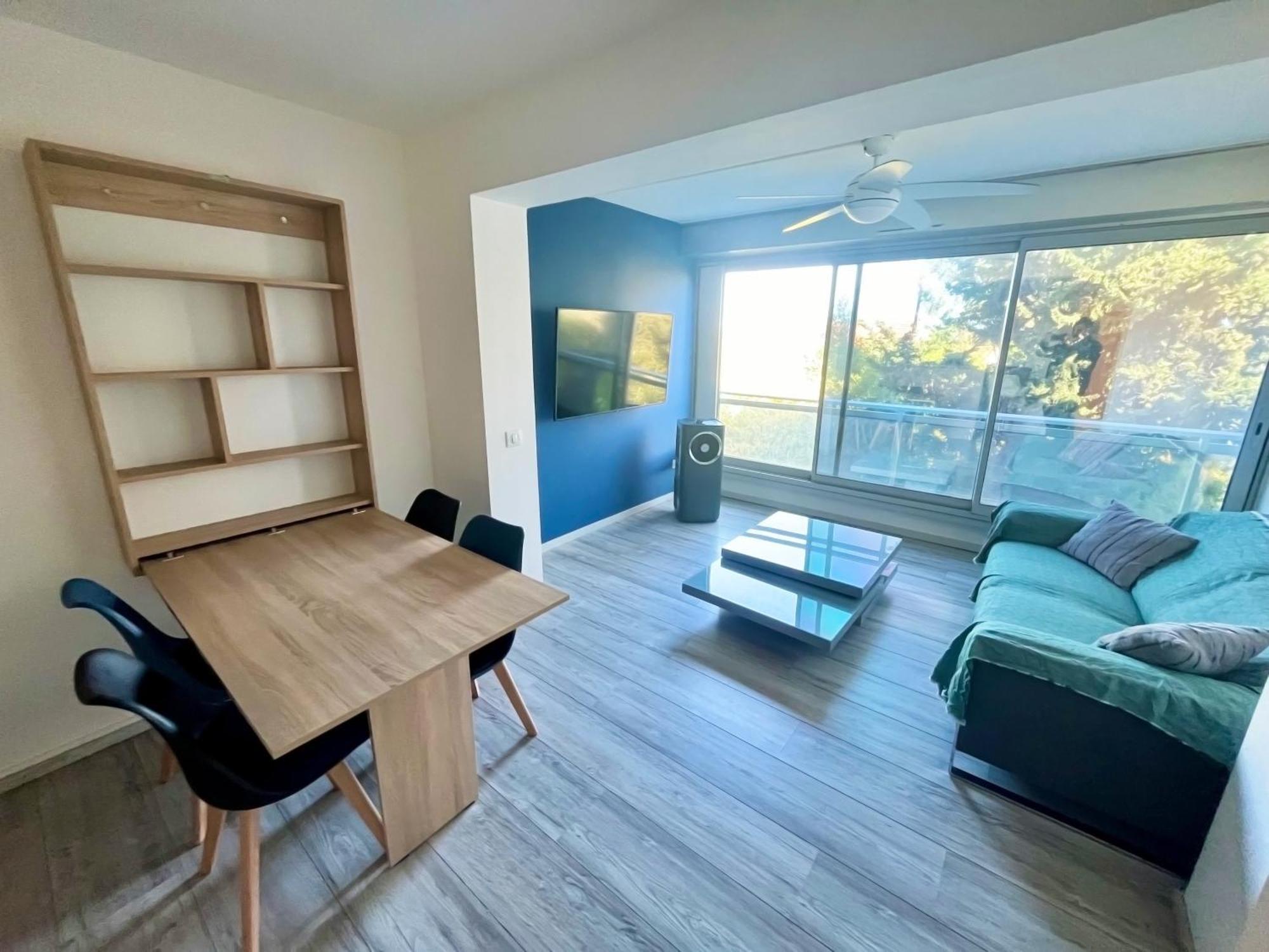 Apt Golfe Juan - 5min des plages - Parking privée - Piscine Rooftop Vallauris Exterior foto