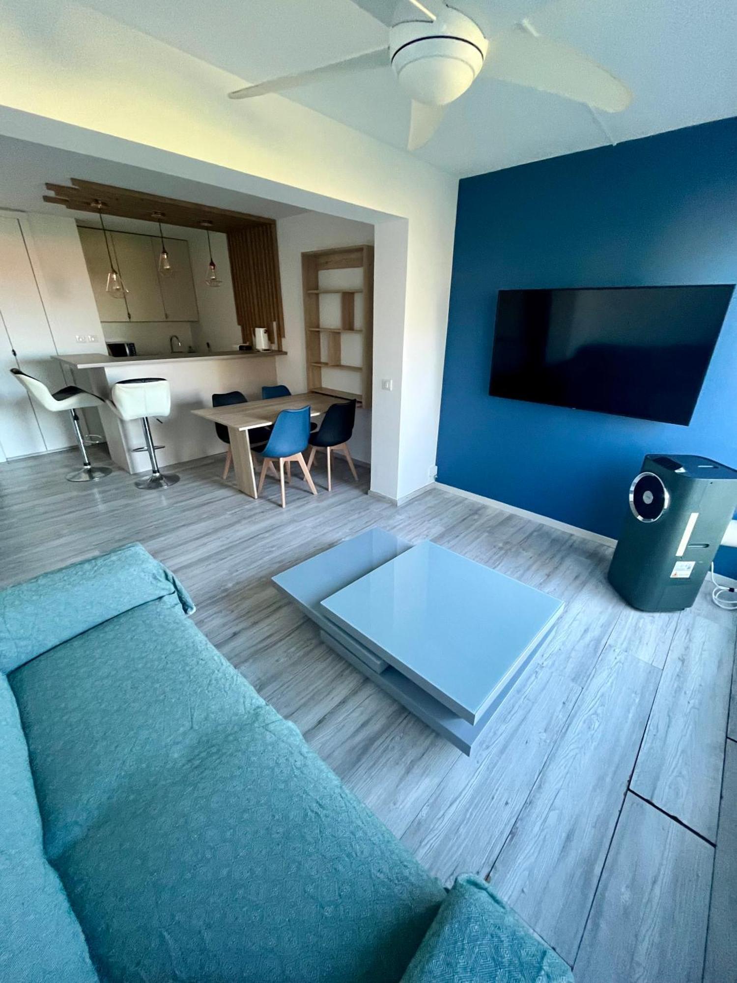 Apt Golfe Juan - 5min des plages - Parking privée - Piscine Rooftop Vallauris Exterior foto